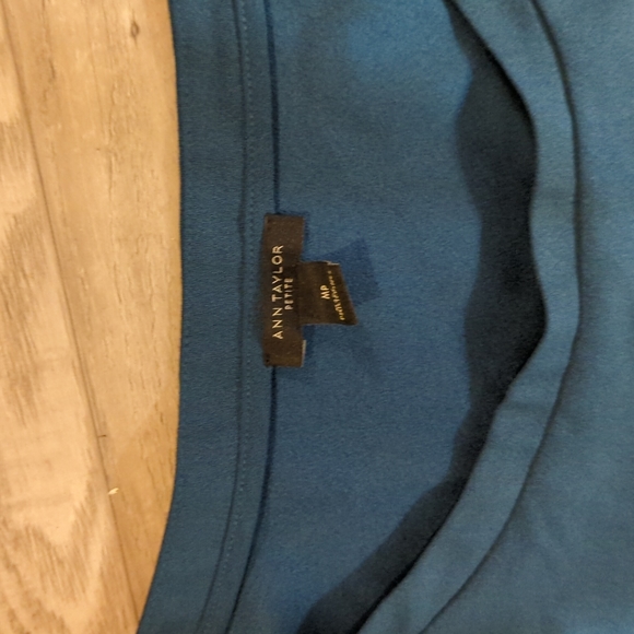 Ann Taylor Top - Picture 2 of 2